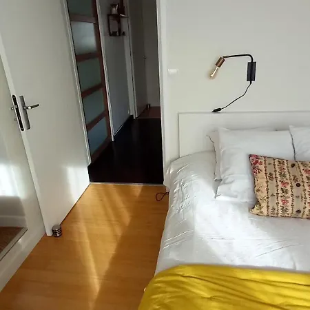 לינה וארוחת בוקר Espace Prive, Balcon Vue Montagnes Pour 1 A 4 Personnes גרנובל