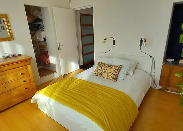 Alojamento de Acomodação e Pequeno-almoço Espace Privé, Balcon Vue Montagnes Pour 1 à 4 Personnes 3*